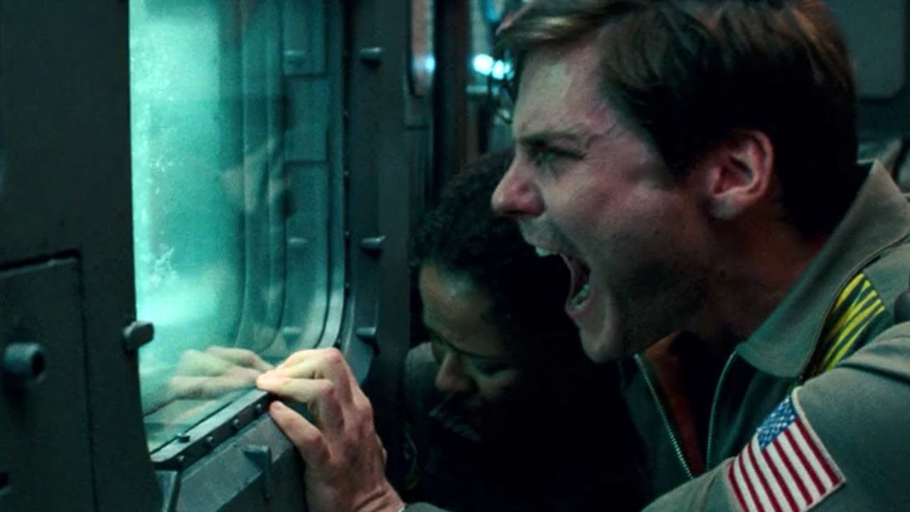 Cloverfield Paradox 01